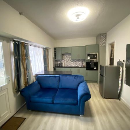 Ground Floor Apartment 布里恩 外观 照片